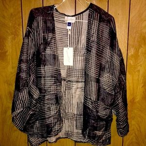 Universal Threads shrug